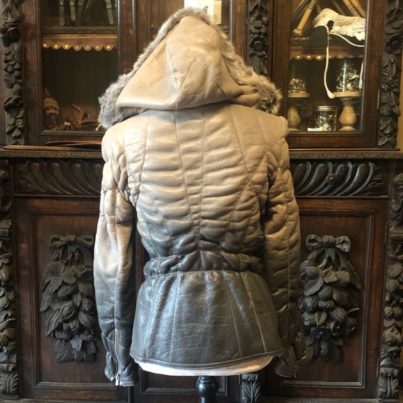 Ventcouvert ombré shearling jacket with hood - Picture 2 of 10